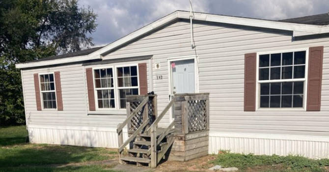 142-davids-dr-unit-h-highlands-park-jenkins-township-pa-18640-main-photo
